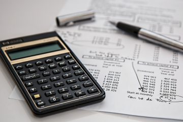 Holiday Budget Tips and Quick Side Hustles for Fewer Post Holiday Bills