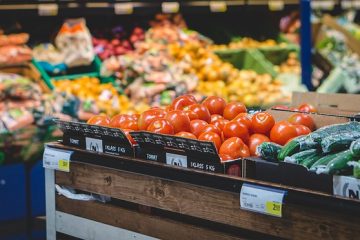 healthy grocery shopping