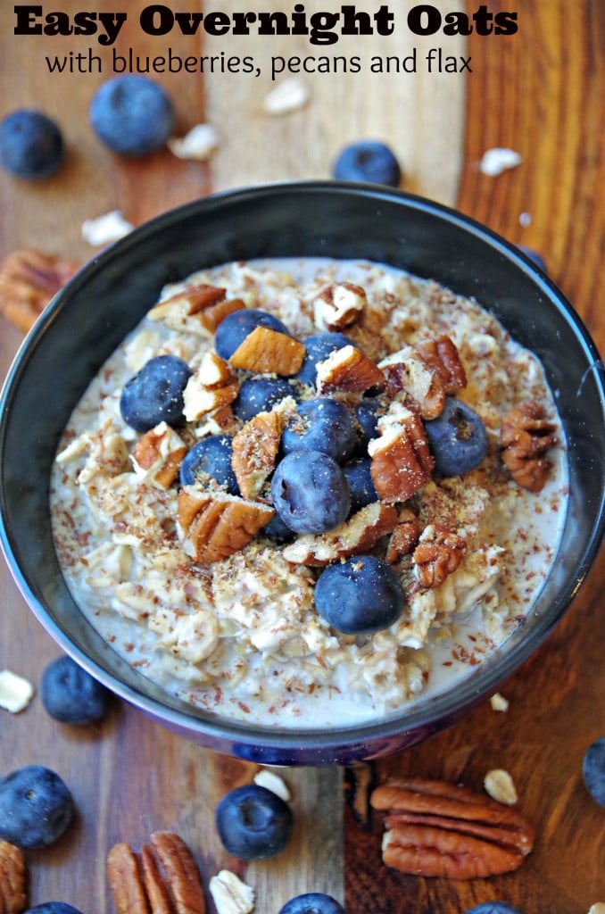 Easy Overnight Oats Recipe with Blueberries, Pecans and Flax