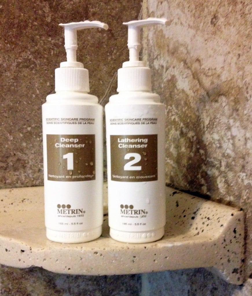 5 Top Supplement Ingredients To Keep Your Skin Looking Young