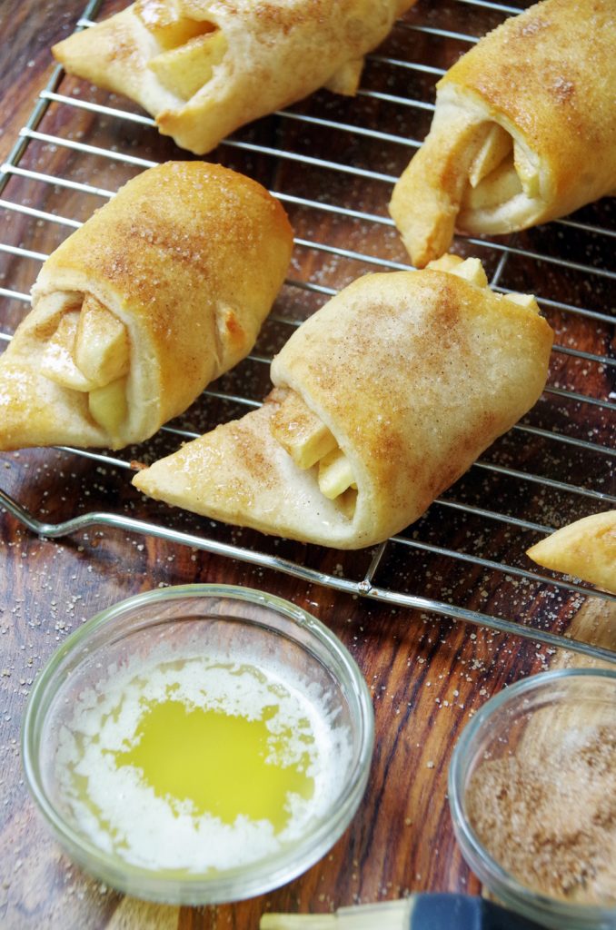 Apple Pie Crescent Rolls 