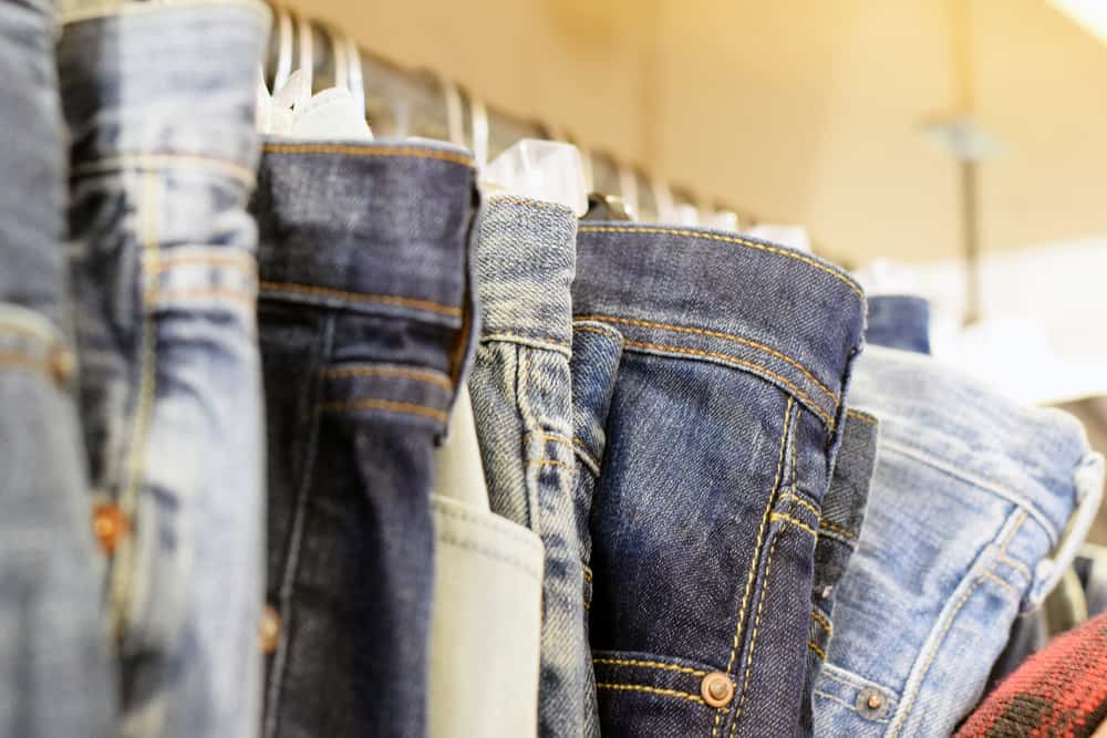 Tips for Saving Money on Clothing for Teens