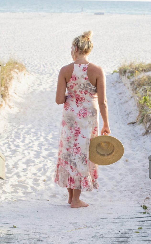 Sundresses and Must Have Summer Fashion Accessories for a Bold and Beautiful Wardrobe