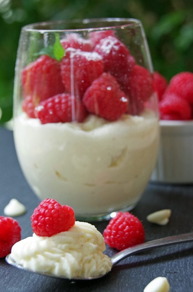 Looking for a delicious and easy dessert recipe? Try this White Chocolate Cheesecake Mousse Recipe 