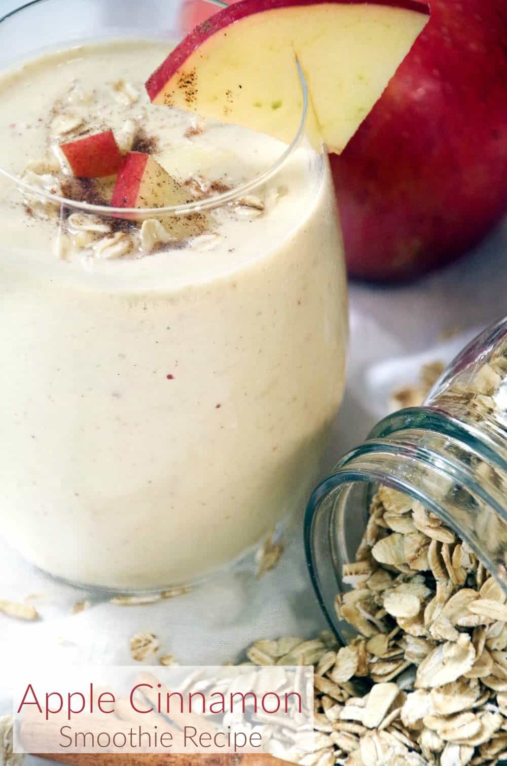 Looking for a new smoothie recipe? This healthy cinnamon apple smoothie recipe is a healthy breakfast recipe that is delicious and satisfying.