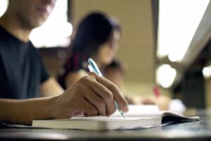 Things College Kids Need to Stay Organized