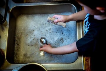 Turn Summer Chores for Kids into Smart Money Management