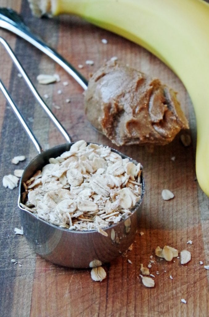 rolled oats, almond butter and banana