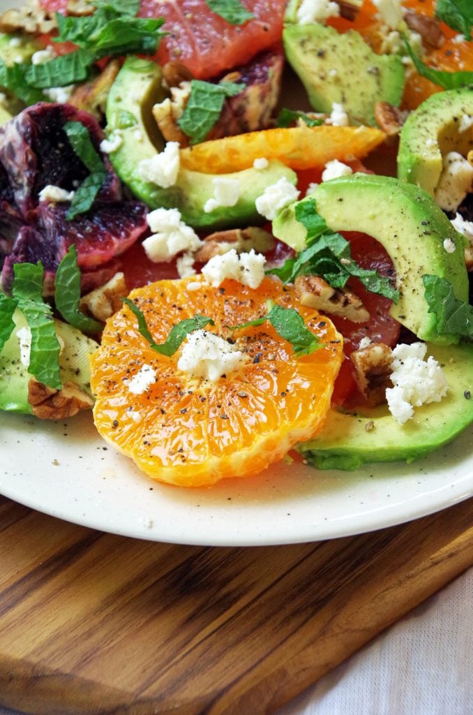 Healthy salad recipe with avocado and citrus