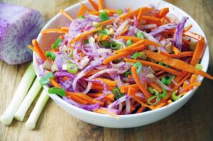 Diakon Radish and carrot Salad