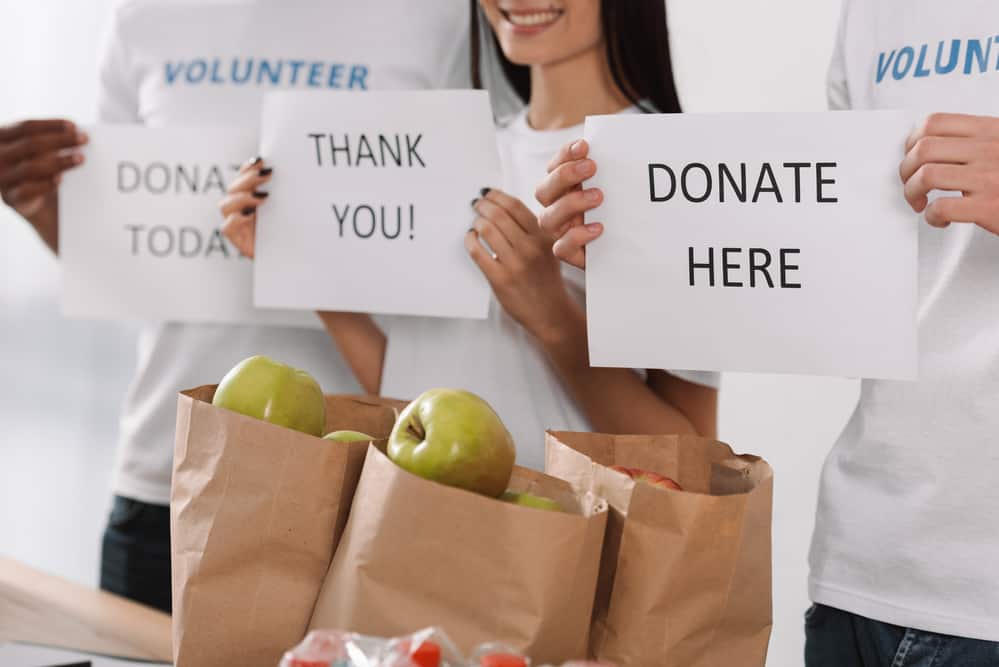 food donation volunteers